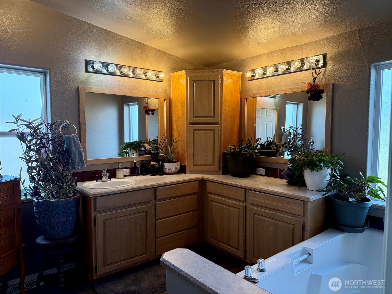 165 NE Dungan Street Creston WA 99117