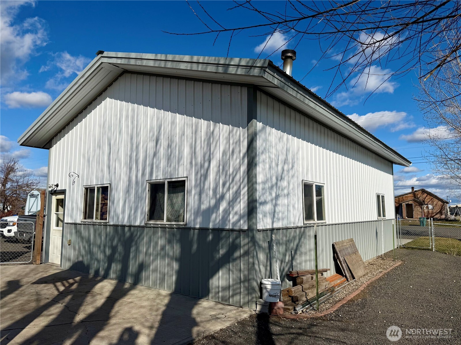 165 NE Dungan Street Creston WA 99117
