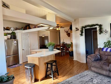 165 NE Dungan Street Creston WA 99117