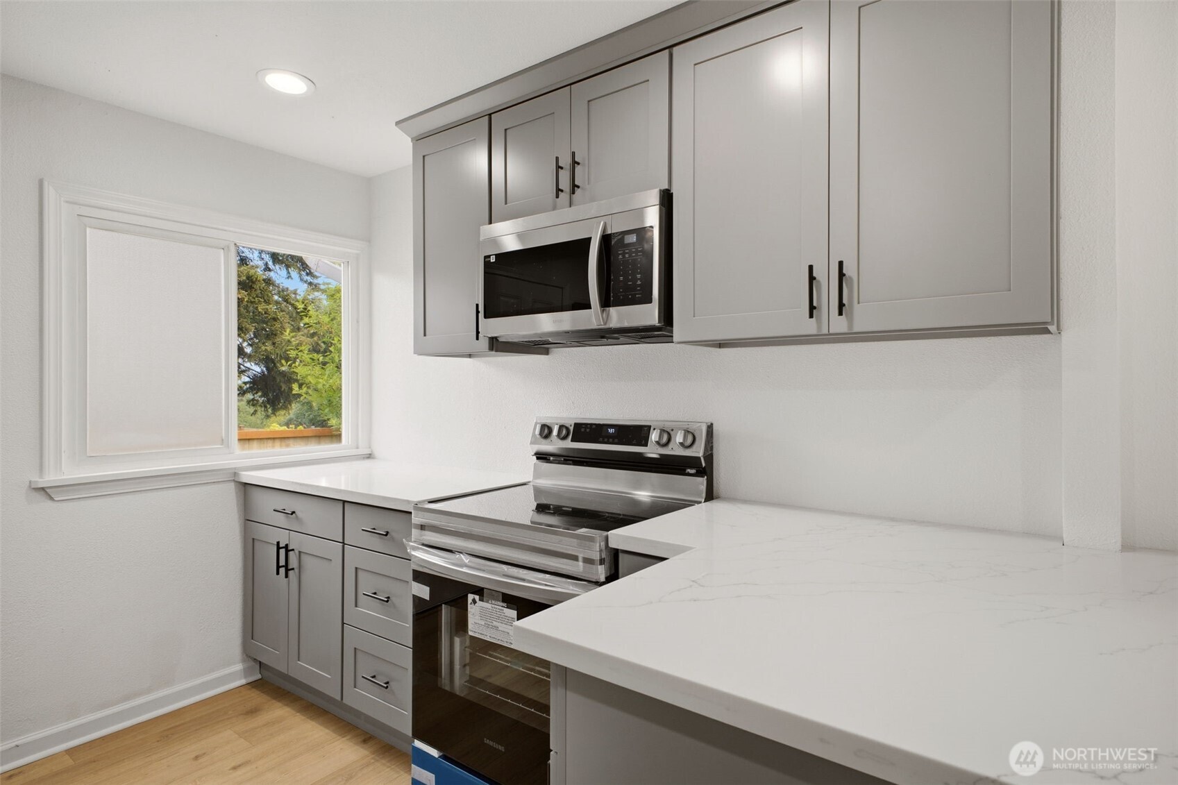 2604 S 122nd Street Seattle WA 98168