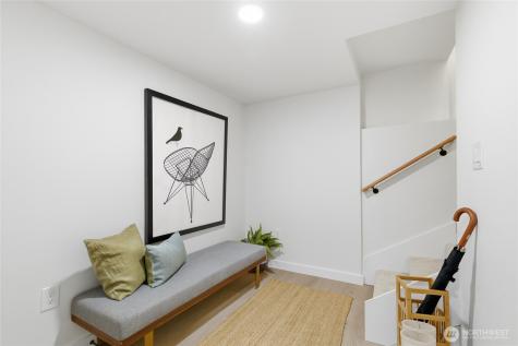 3448 14th Avenue W Seattle WA 98119