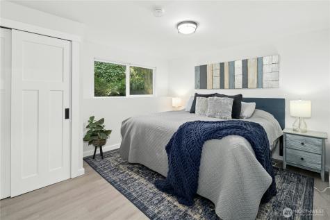 24022 4th Place W Bothell WA 98021