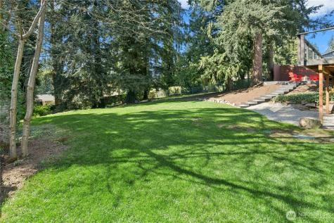 24022 4th Place W Bothell WA 98021