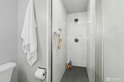 24022 4th Place W Bothell WA 98021