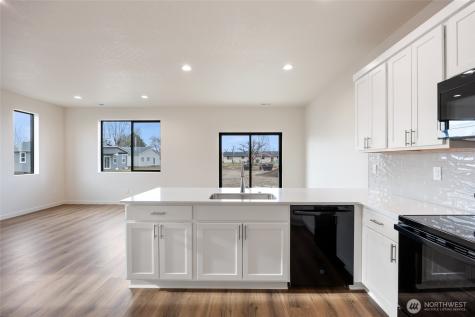 601 Dorsing Street Moses Lake WA 98837