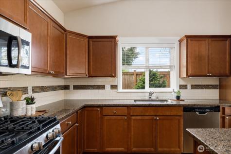 3801 Summersun Street Mount Vernon WA 98273