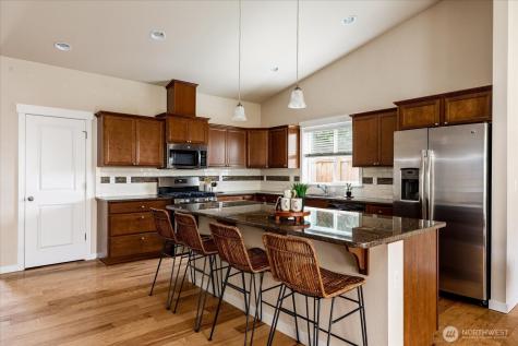 3801 Summersun Street Mount Vernon WA 98273