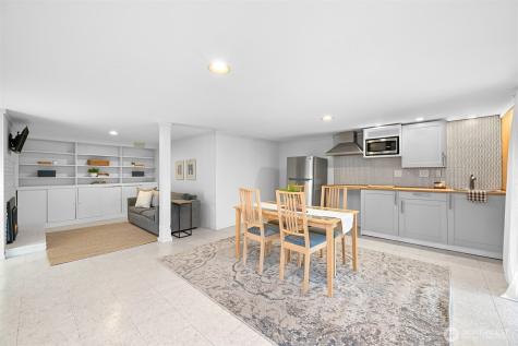 2219 Old Lakeway Drive Bellingham WA 98229