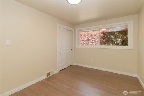 11834 8th Avenue S Seattle WA 98168