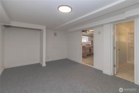 11834 8th Avenue S Seattle WA 98168