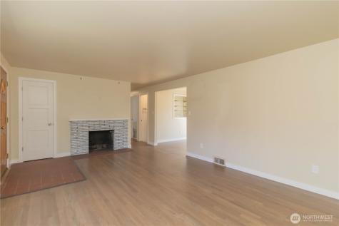 11834 8th Avenue S Seattle WA 98168