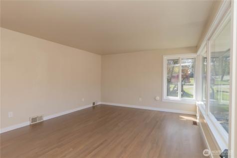 11834 8th Avenue S Seattle WA 98168