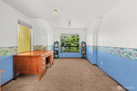 1706 S Sunset Drive Tacoma WA 98465