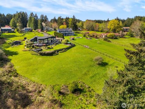 7746 Manzanita Drive NW Olympia WA 98502