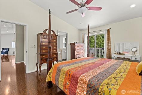35 Edgewater Drive Camano Island WA 98282