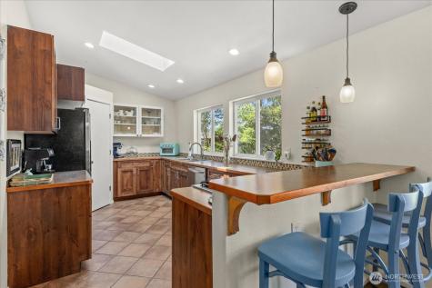 35 Edgewater Drive Camano Island WA 98282