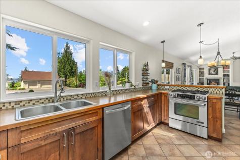 35 Edgewater Drive Camano Island WA 98282