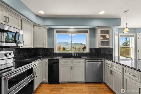 2205 N Devon Avenue East Wenatchee WA 98802