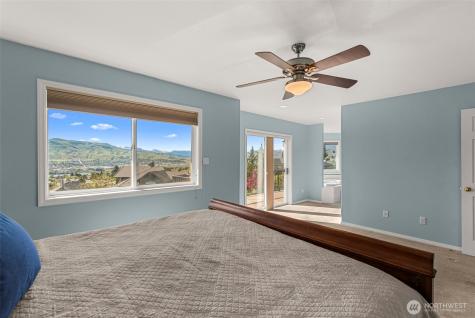 2205 N Devon Avenue East Wenatchee WA 98802