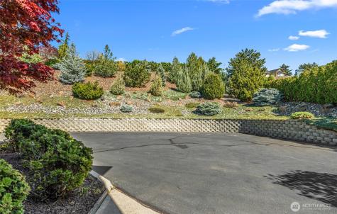 2205 N Devon Avenue East Wenatchee WA 98802