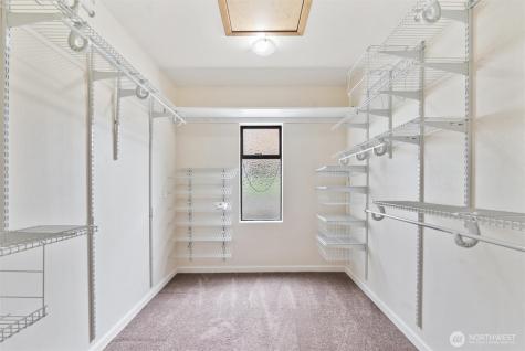 16411 10th Avenue SW Burien WA 98166
