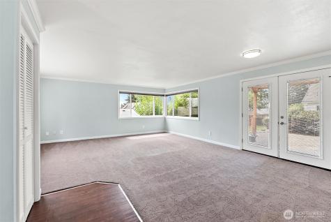 16411 10th Avenue SW Burien WA 98166