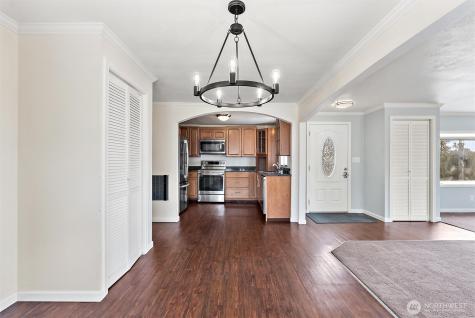 16411 10th Avenue SW Burien WA 98166