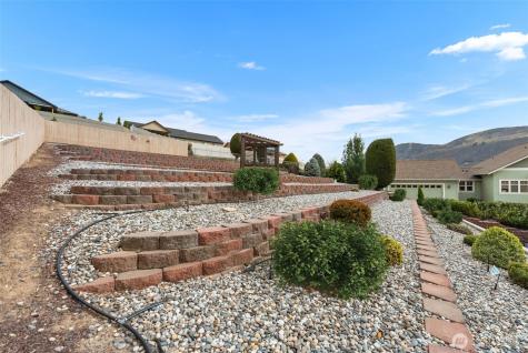 48 Luther Court Malaga WA 98828
