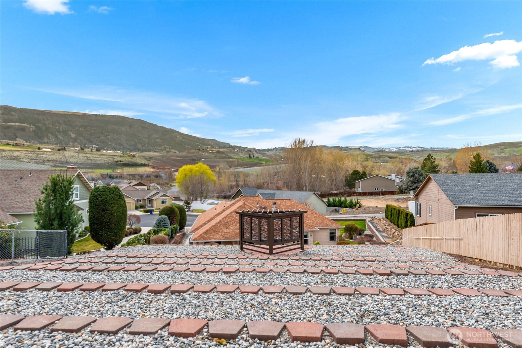 48 Luther Court Malaga WA 98828