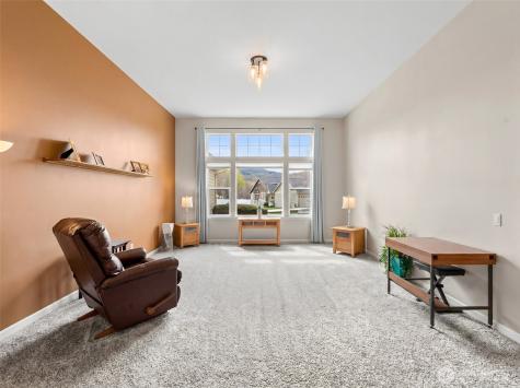 48 Luther Court Malaga WA 98828