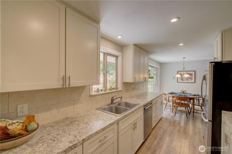 27521 U Street Ocean Park WA 98640