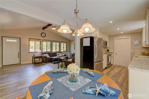 27521 U Street Ocean Park WA 98640