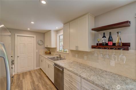 27521 U Street Ocean Park WA 98640