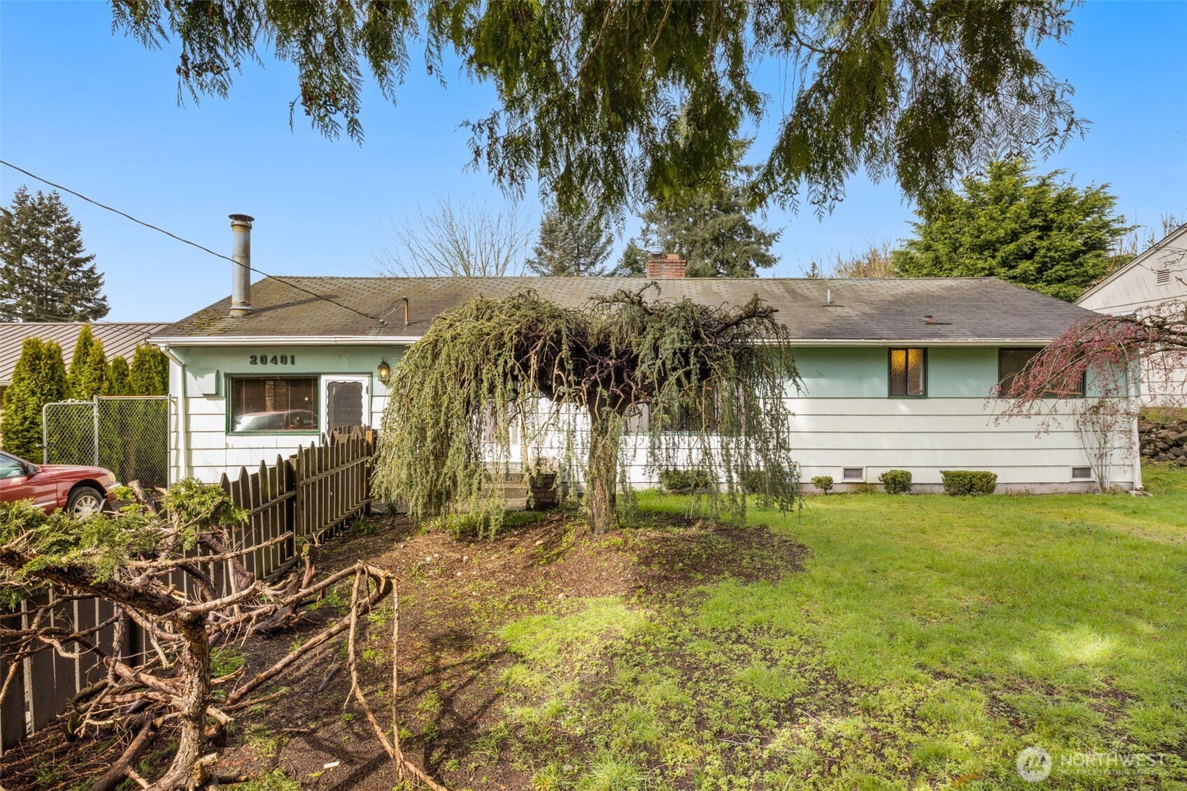 20401 25th Avenue NE Shoreline WA 98155