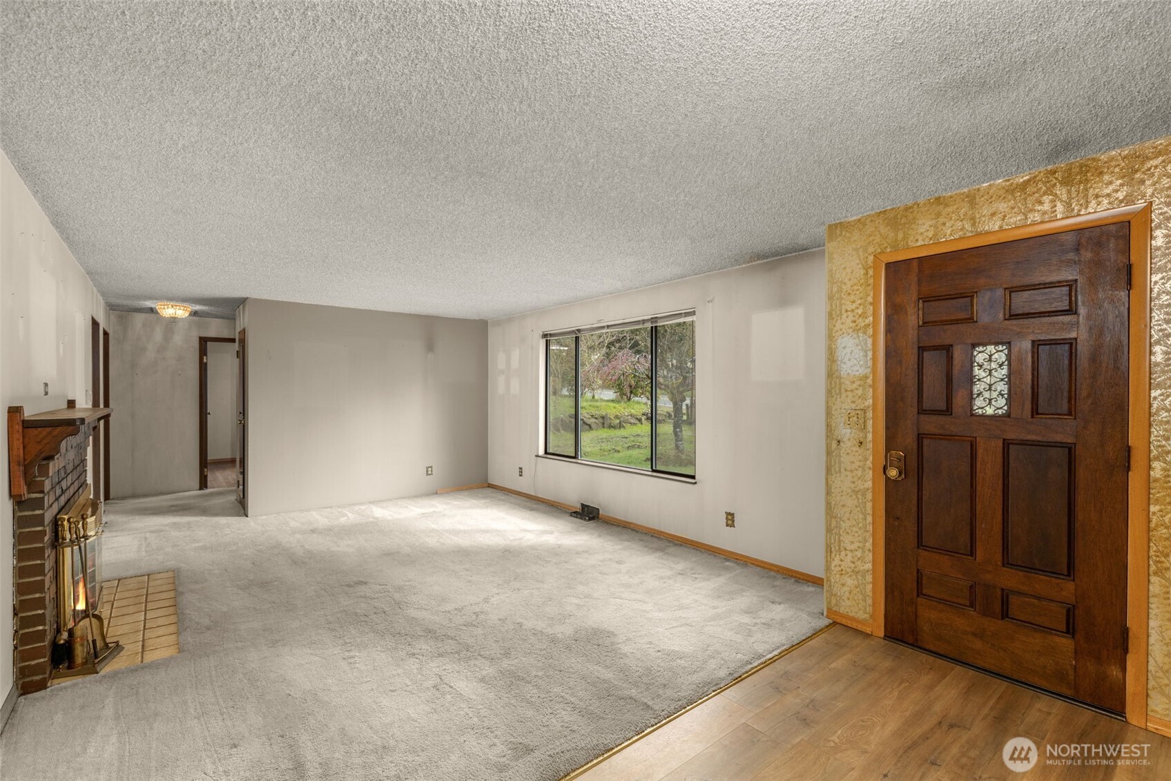 20401 25th Avenue NE Shoreline WA 98155