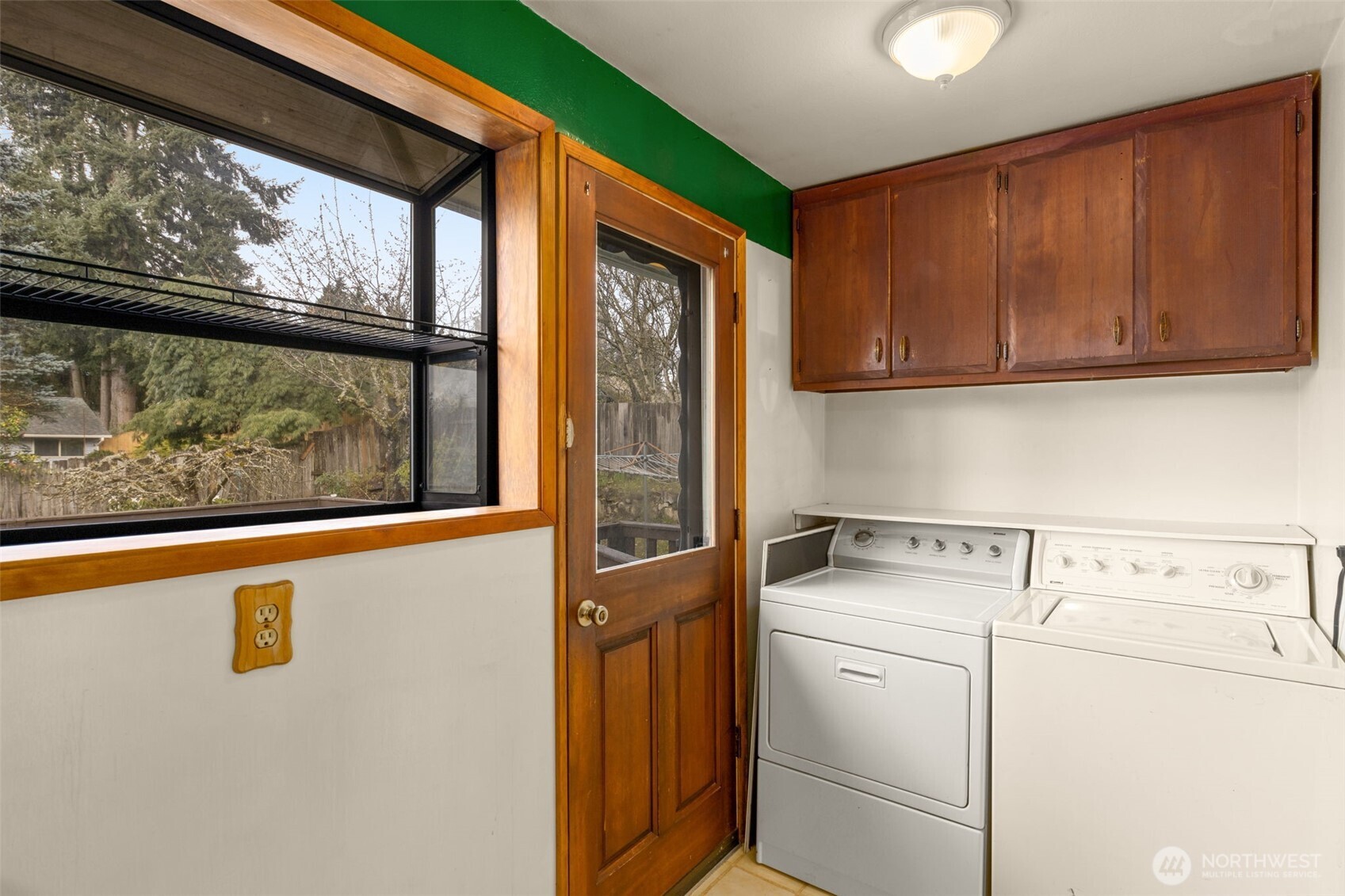 20401 25th Avenue NE Shoreline WA 98155