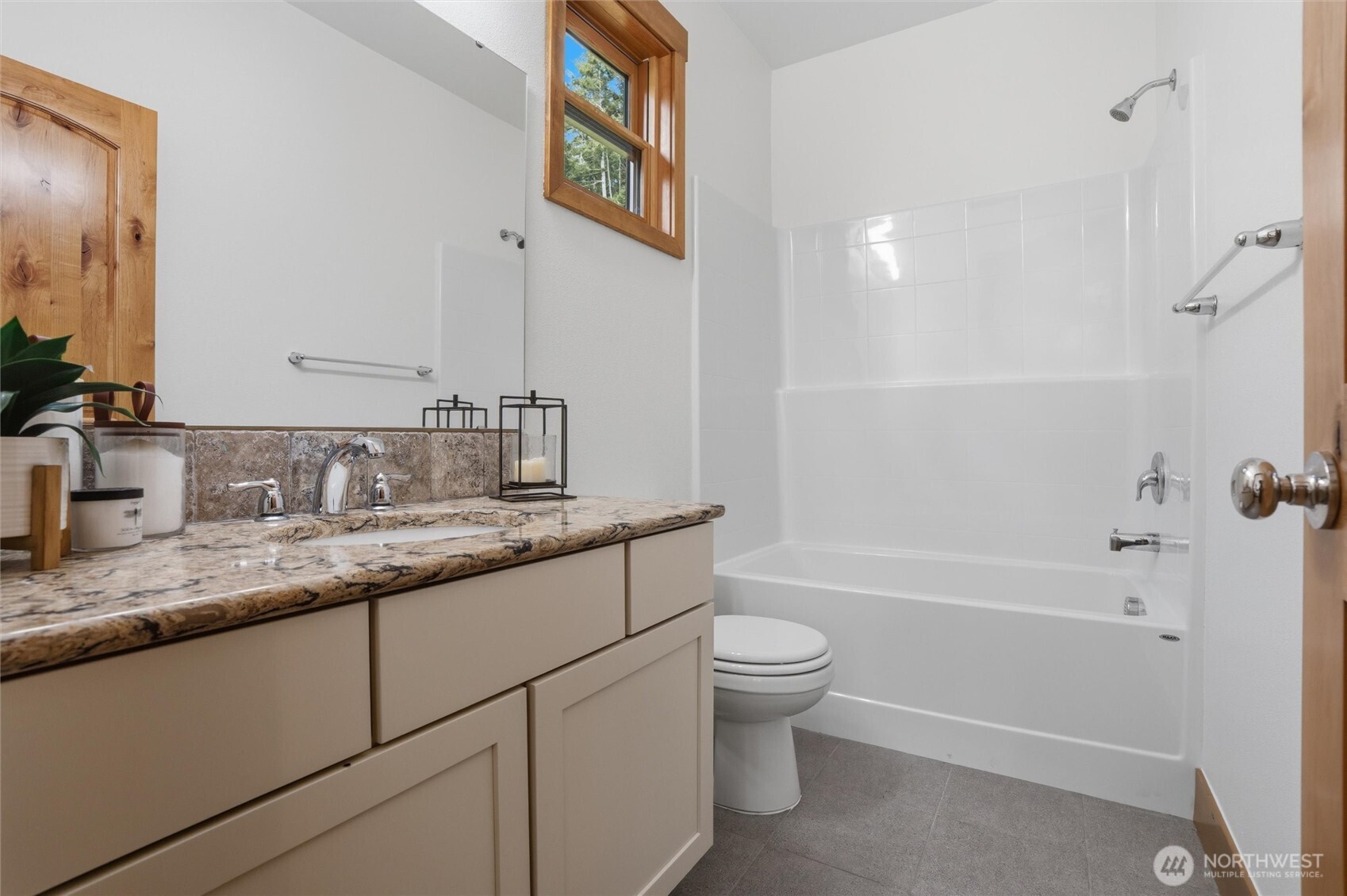 8283 NE 360th Street Kingston WA 98346