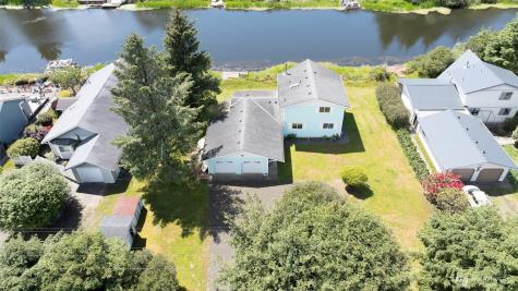 393 Canal Drive SE Ocean Shores WA 98569