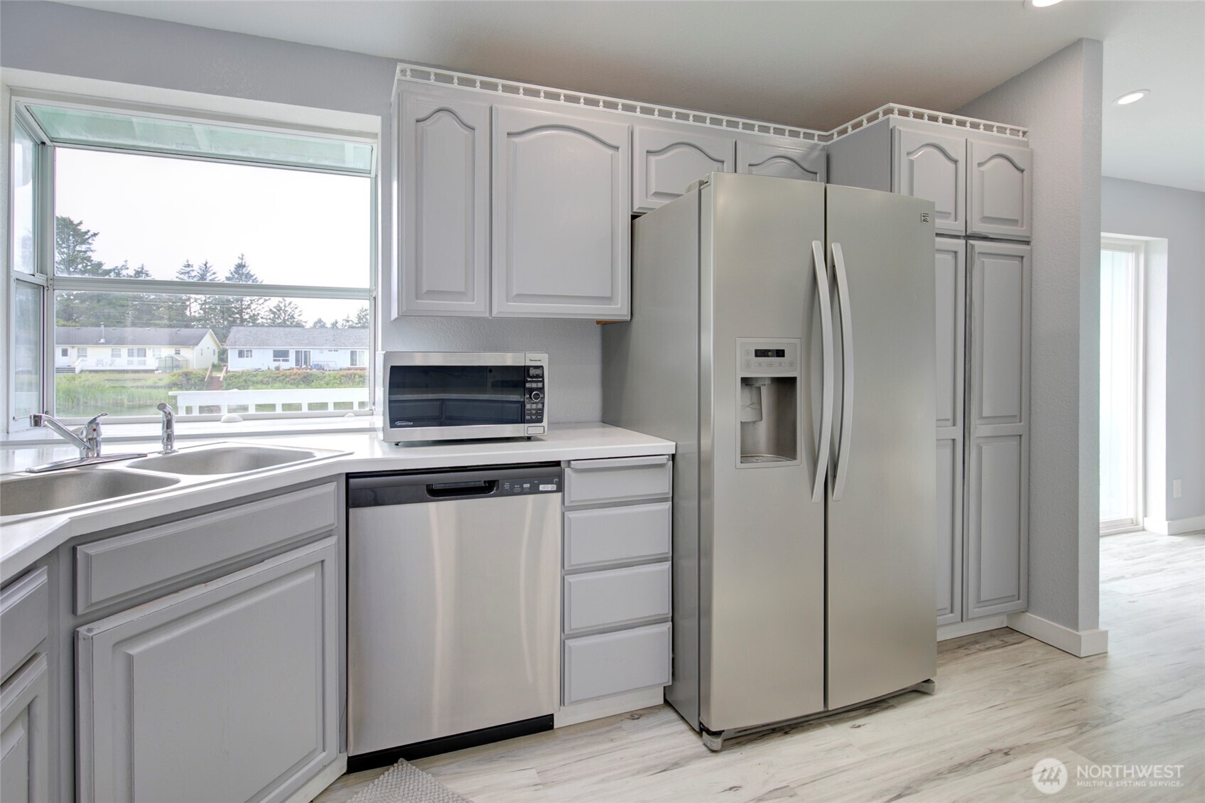 393 Canal Drive SE Ocean Shores WA 98569