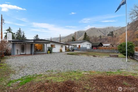 211 Riverfront Drive Cashmere WA 98815
