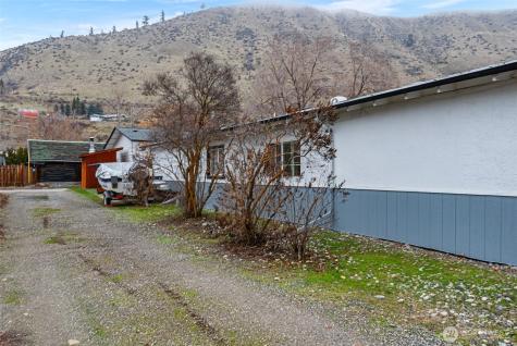 211 Riverfront Drive Cashmere WA 98815