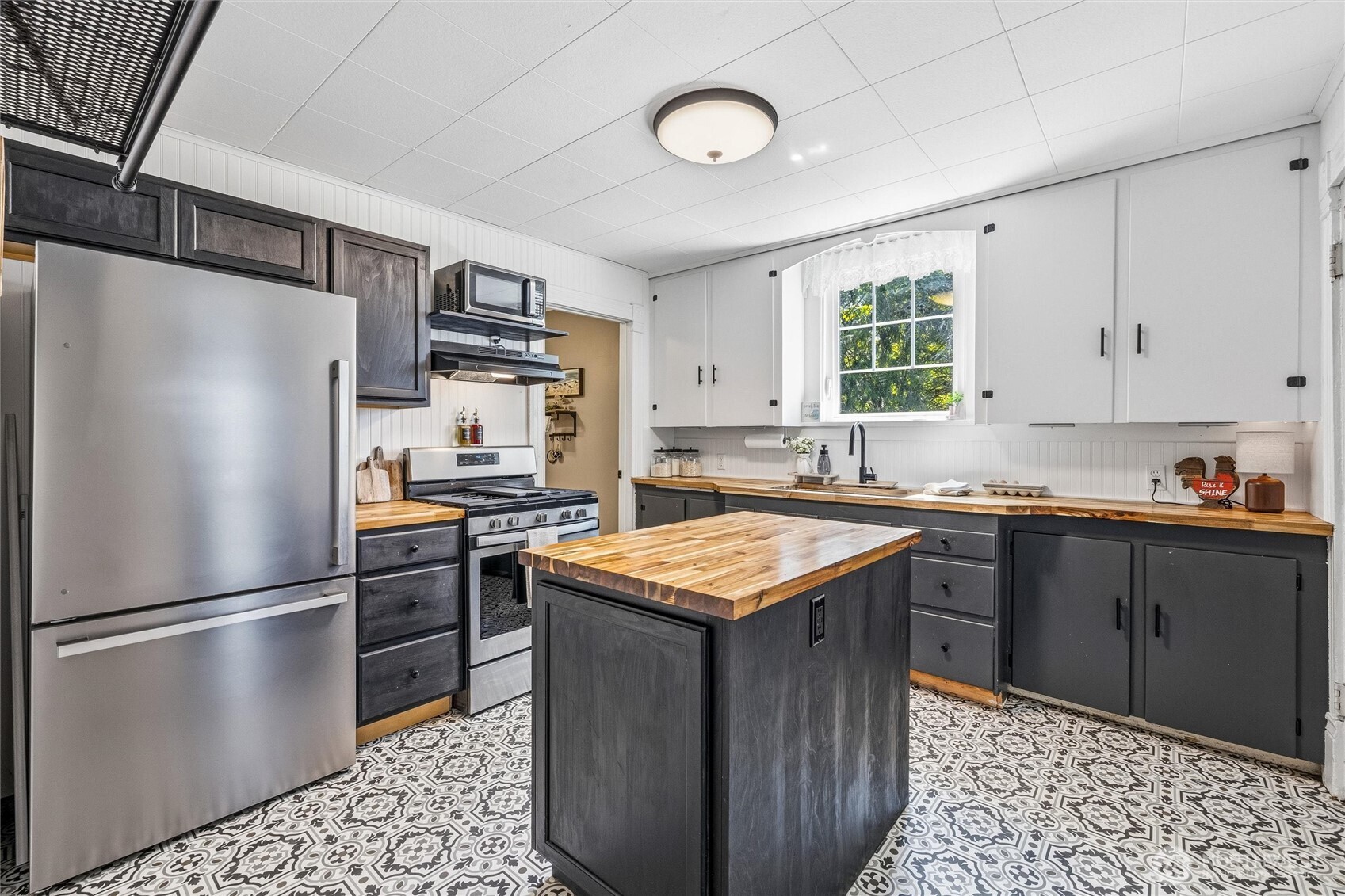 112 E Division Street Mount Vernon WA 98274