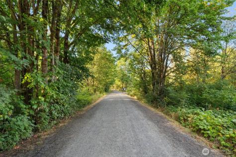 13 Carnation Duvall Road NE Duvall WA 98019