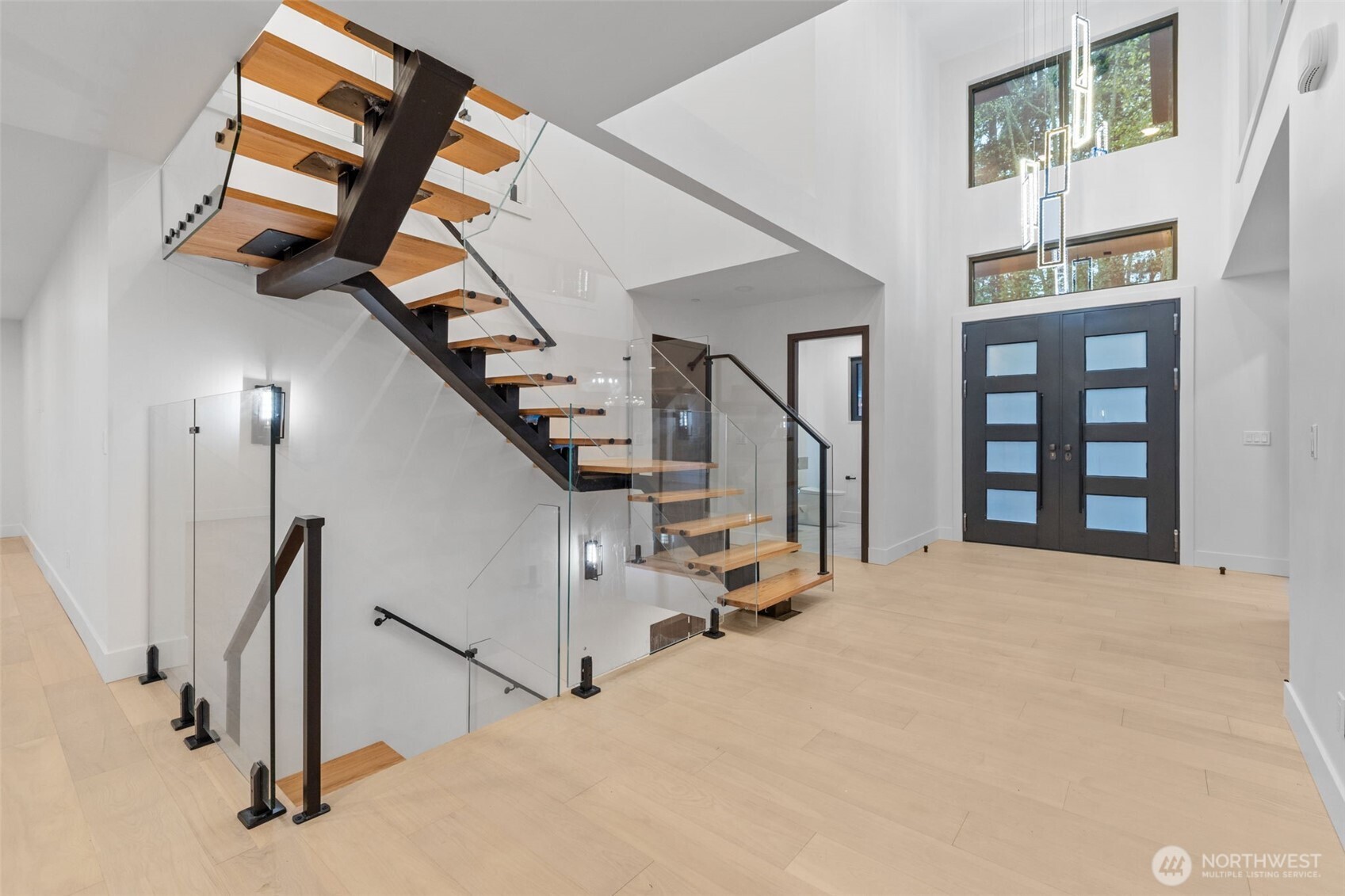 7907 240th Street SW Edmonds WA 98026