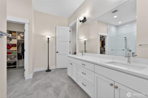 2130 5th Place Snohomish WA 98290