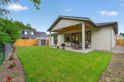 2130 5th Place Snohomish WA 98290
