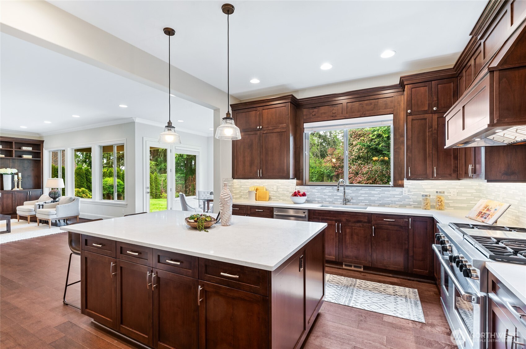9827 NE 20th Street Bellevue WA 98004
