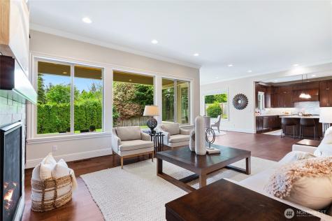 9827 NE 20th Street Bellevue WA 98004