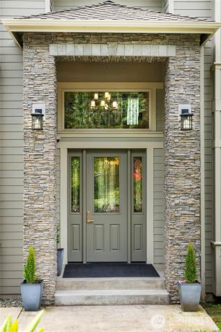 9827 NE 20th Street Bellevue WA 98004