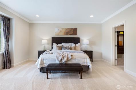 9827 NE 20th Street Bellevue WA 98004